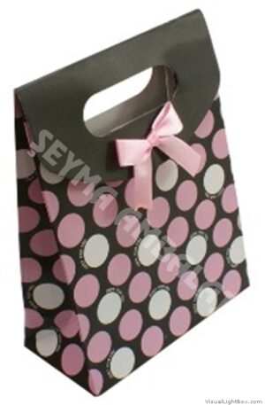 Hediyelik karton çantalar