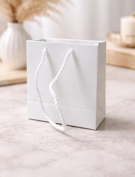 İpli Beyaz mini Karton çanta 11x11x5